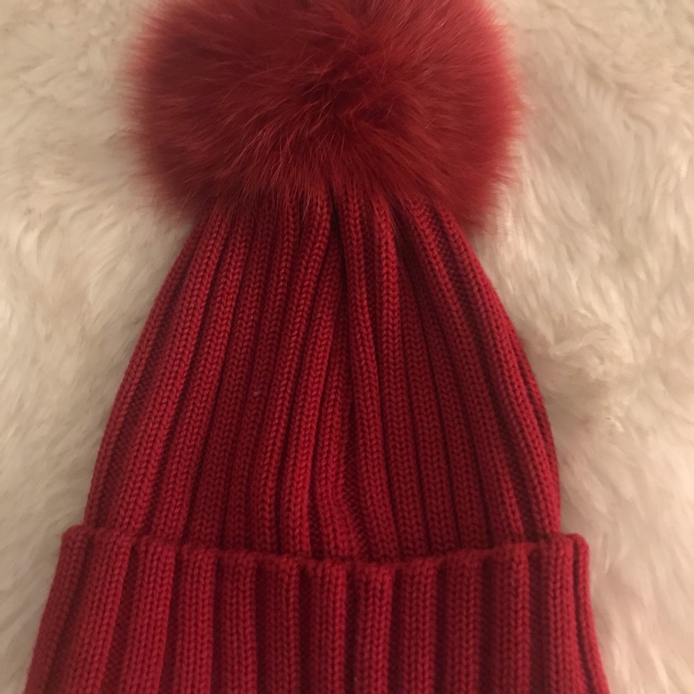 MONCLER RED HAT